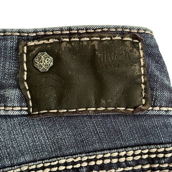 Silver Suki Mid Capri Cropped Jeans - Picture 17 of 17